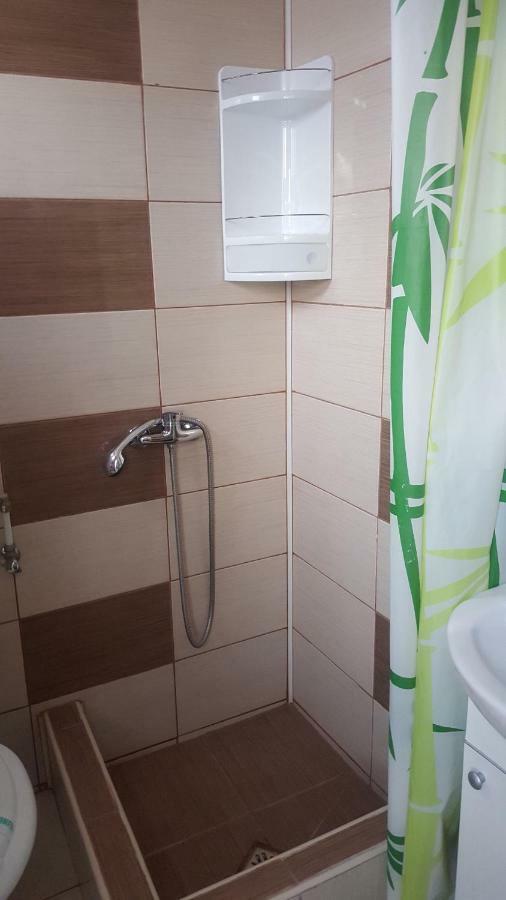 Vila Yza Hotel เอโฟริเอนอร์ด ภายนอก รูปภาพ